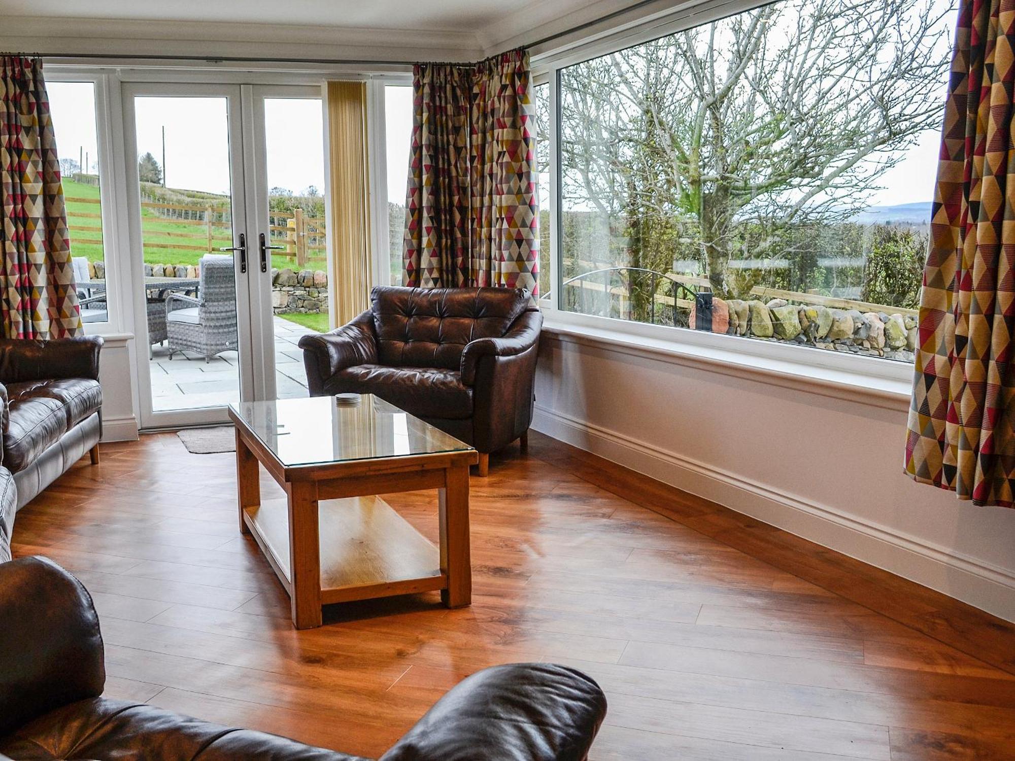 Inverallan Amisfield Town Экстерьер фото
