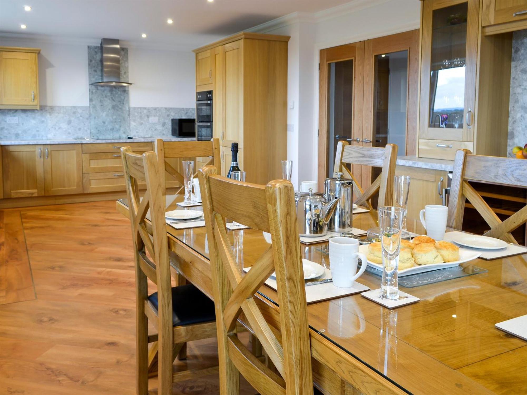 Inverallan Amisfield Town Экстерьер фото